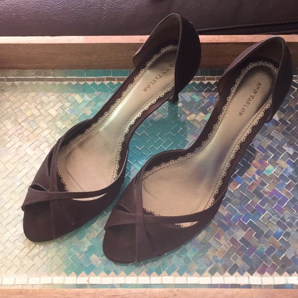 Ann Taylor Shoes - Picture 1 of 8